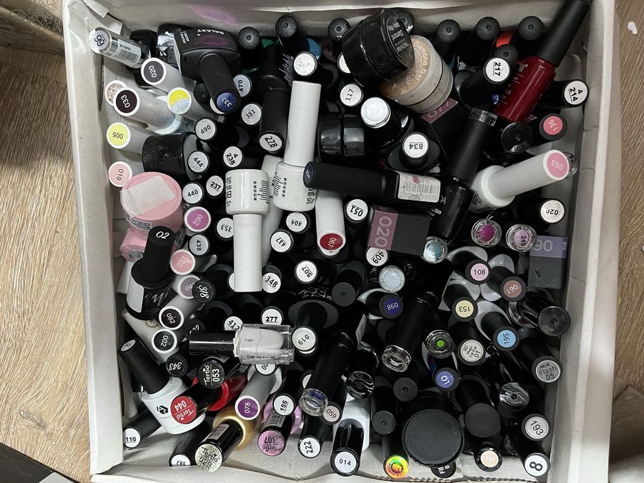 Продам набор для маникюра