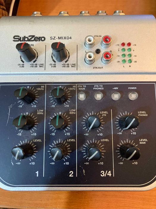 Mixer SubZero  SZ-MIX04   4 Canale...48v..