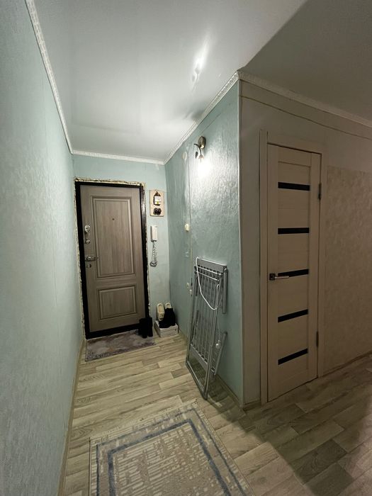 Квартира сатылады. Авангард 3мкр 49дом 7кв