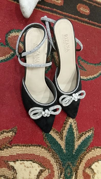 Туфли 38 резмер состояние хорошее