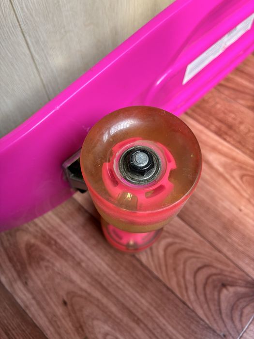 Продам скейт +защита