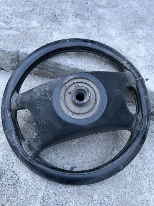 Продам руль на Ауди