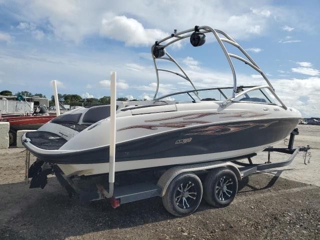 Катер 2004 YAMAHA AR230