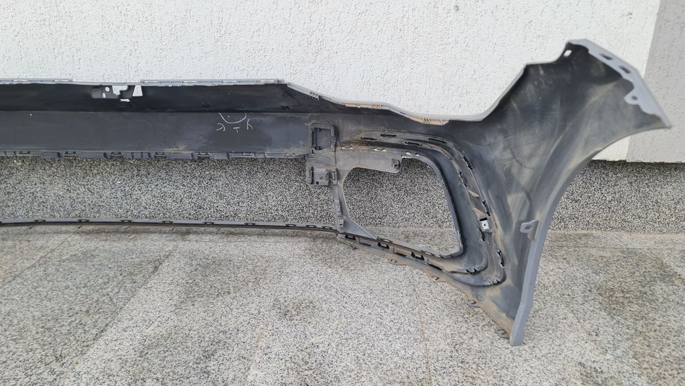 Spoiler bara fata grila far VW Golf 8 VIII R line