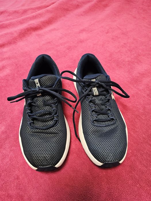 UNDER ARMOUR Обувки UA Charged Surge 4, 42 номер/26.5см