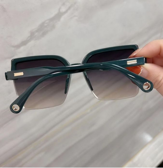 Продаю раскошные, брендовые, солнцезащитные очки