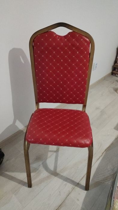 Продам стулья со спинкой