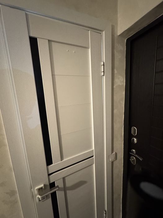 Продам двери межкомнатные