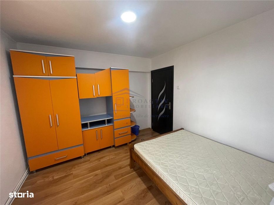 Apartament cu 2 camere, Centru, 2C-7944