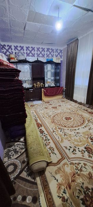 Hovli uy sotiladi qibrey tumanida