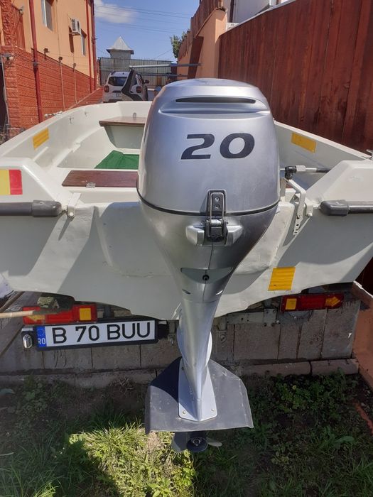 Barcă SESA cu motor Honda 2o cp