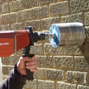 Алмазое сверление стен