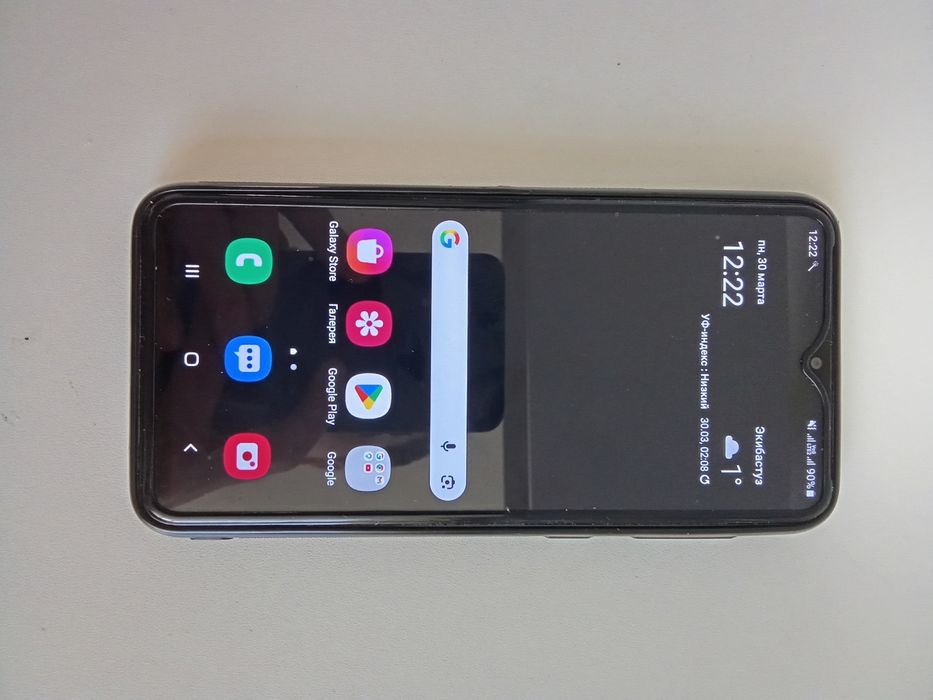 Продам Самсунг А10