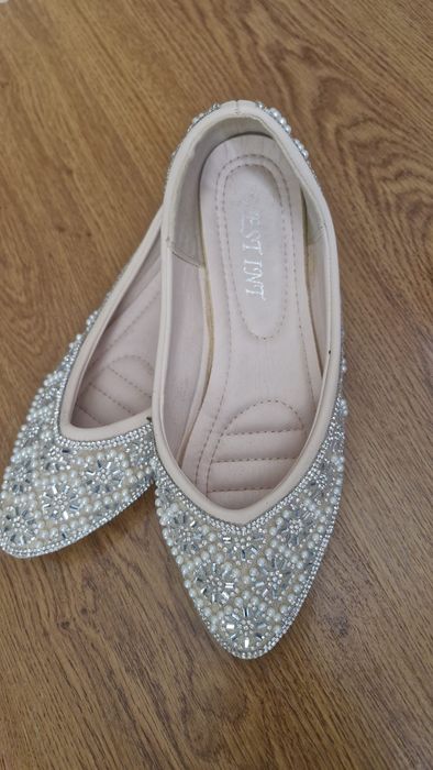 Balerini, pentru ocazii, măsura 37