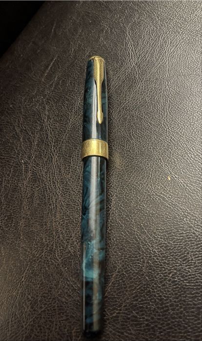 stilou PARKER Sonnet IN Rasina Marmura Verde - Aur Alb 18 Karate