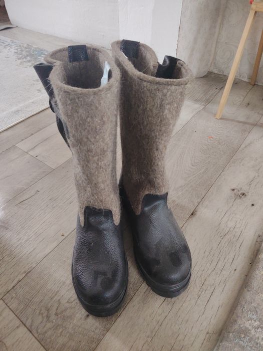 Продам размер 43