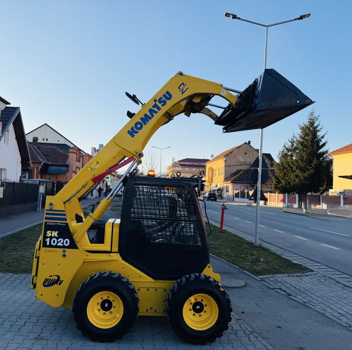 Bobcat,mini incarcator Komatsu SK1020,Tone 3,5 doar 2300 ore .Import