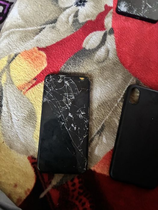 Telefoane pentru piese sau de reparat