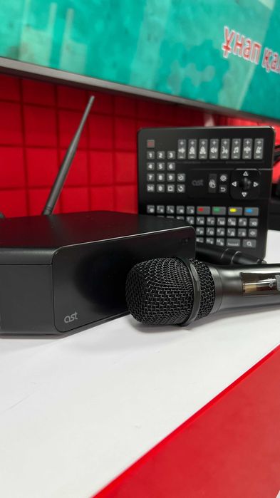 AST Zoom — компактная профессиональная караоке‑система