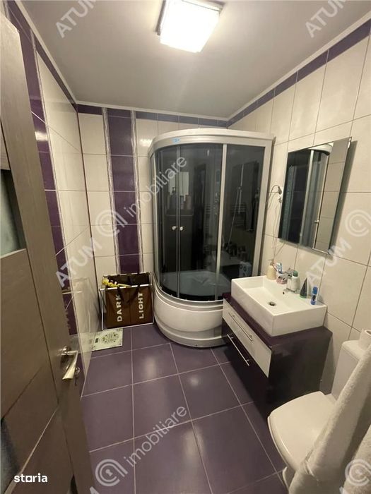 Apartament 3 camere balcon loc parcare zona Doamna Stanca din Sibiu