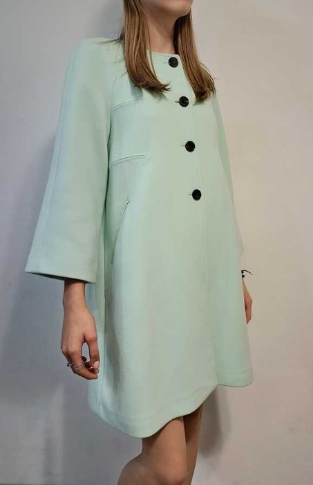 Продам пальто женское