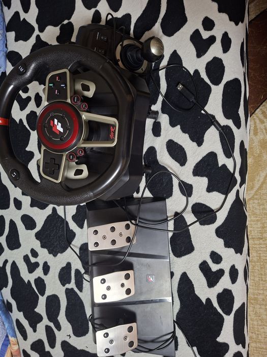 Schimb  volan gaming sau vand