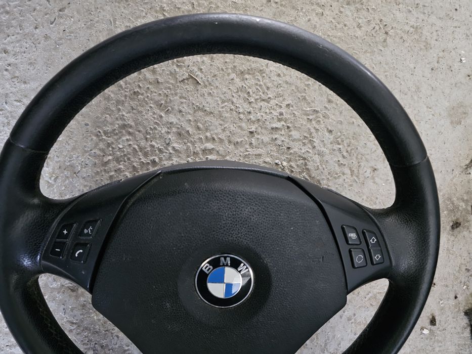 Volan BMW sport 3 spite, piele , comenzi , complet cu airbag