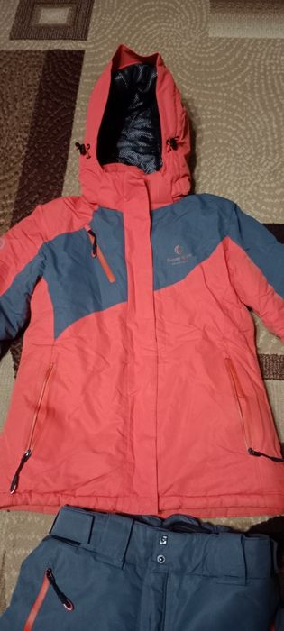 Горнолыжный костюм