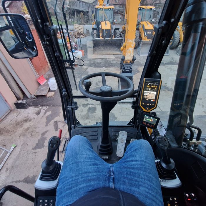 Vand excavator JCB  JS 160W + 18 TONE ,2021