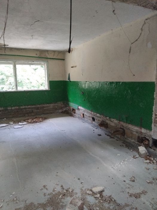 Продавапсграда в с.Пастра общ.Рила