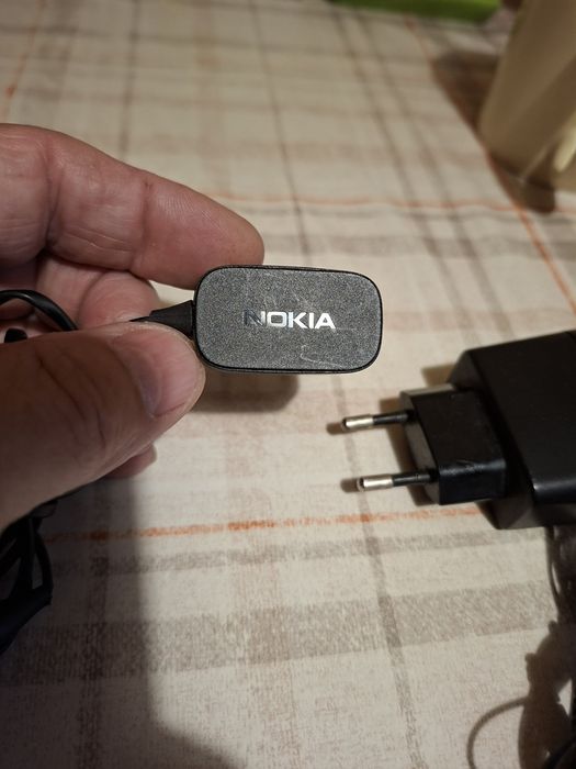 Зарядное устройство для NOKIA
