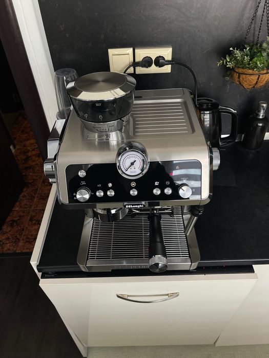 Кафемашина Delonghi la specialista prestigio