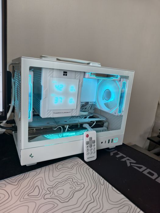 Геймърска конфигурация Ryzen 7 9700x, RTX 4070 Ti super,32GB DDR5 6000