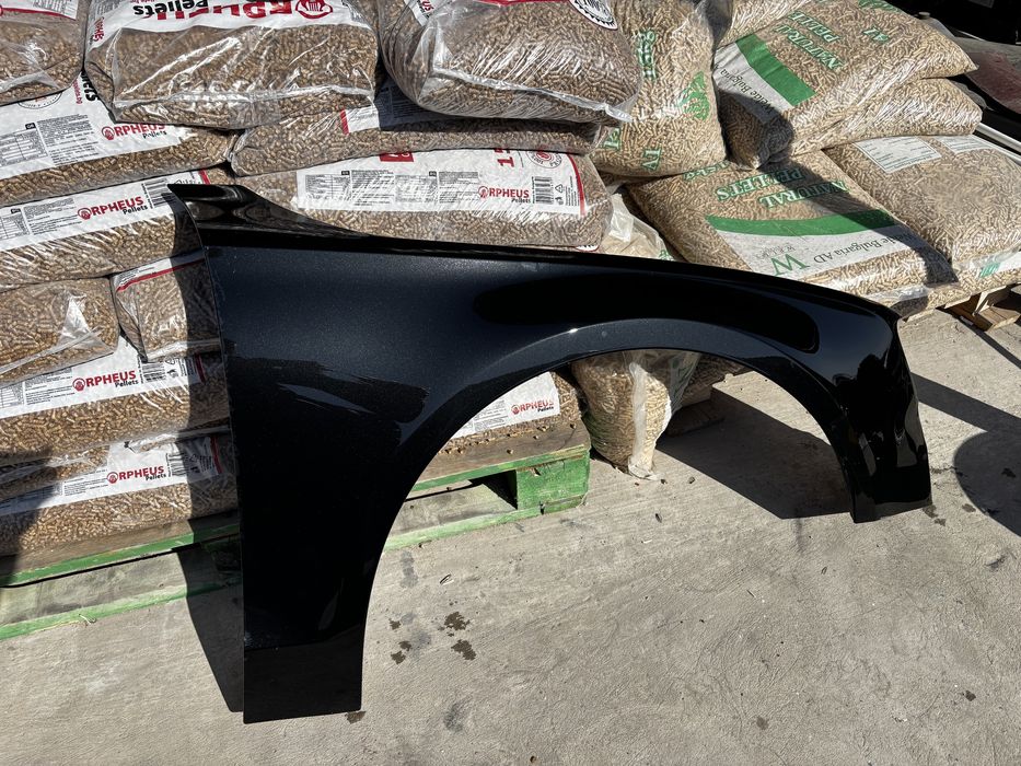 Калник преден десен Ауди А8