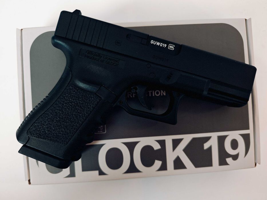 Airsoft GLOCK 17/19 CO2 МЕТАЛНА РАМА Еърсофт пистолет Глок
