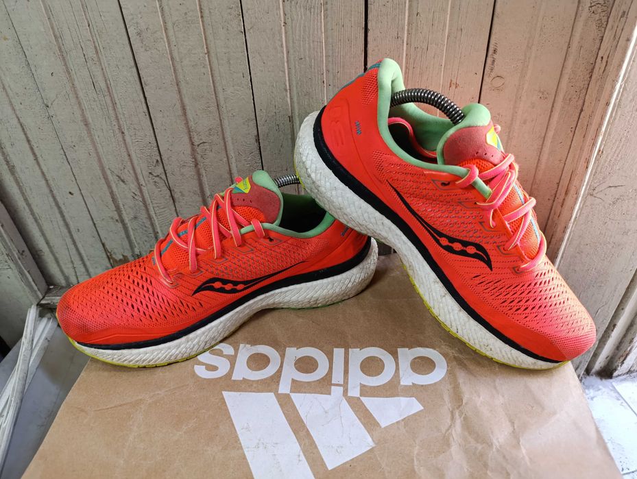 ''Saucony Triumph 18 ''оригинални мъжки маратонки 43 номер
