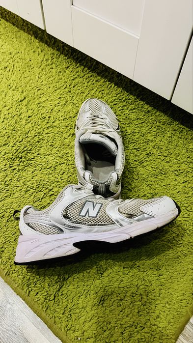 Маратонки New Balance