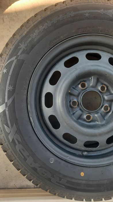 Продам 4 колеса .