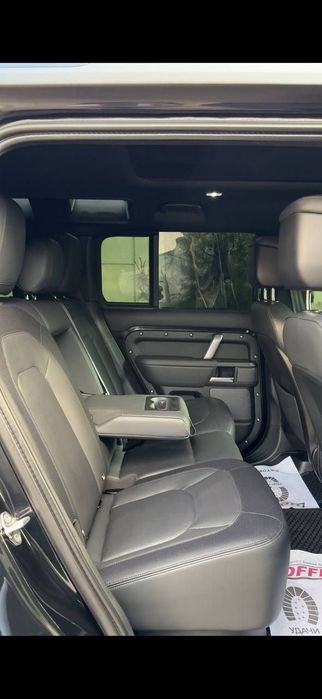 Range rover defender