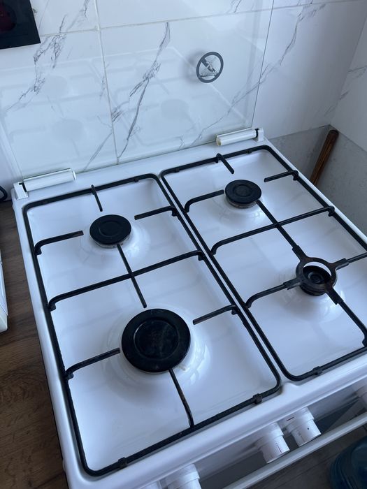 Продается газовая плита Bosch