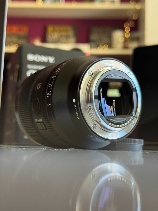 Обектив Sony FE 35mm f/1.4 GM