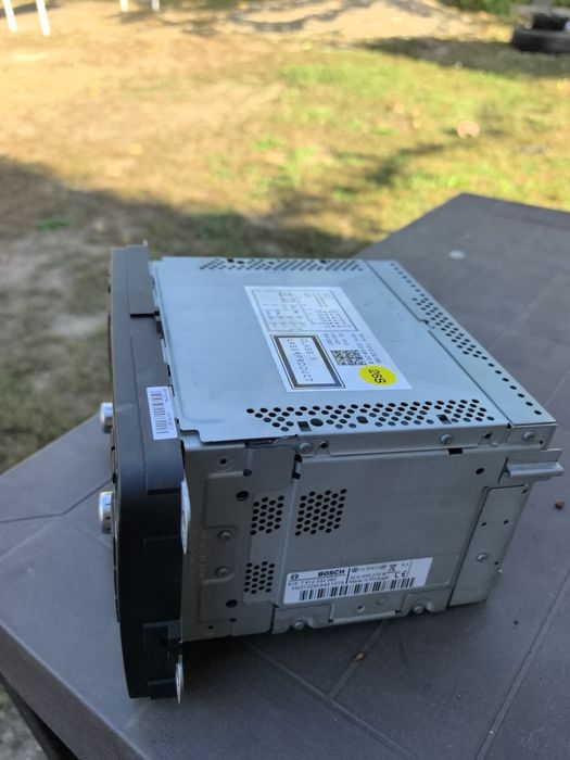 unitate multimedia și navigație originală RNS 310