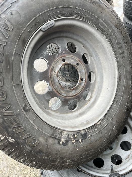 Set roți:6x139,7 ;235/75/15 , Mai multe detali în descriere