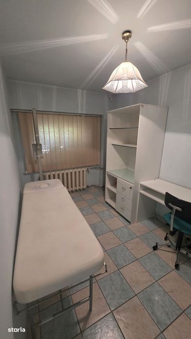 Apartament 4 camere pe strada Condurasilor, zona Alfa