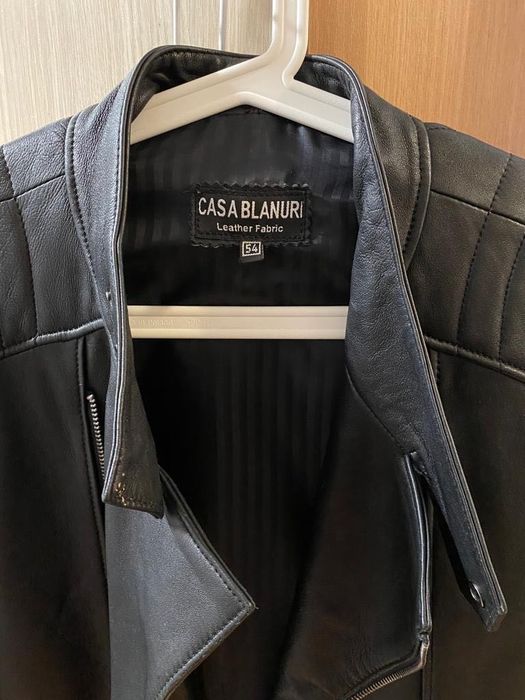 Geaca de piele “Casa de Blanuri”, neagra, model biker