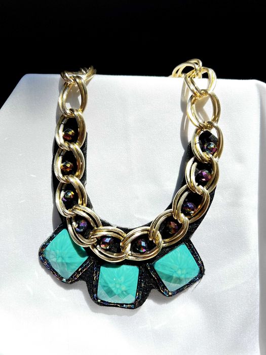 Нови бижута, тотална ликвидация, колие, гривна, пръстен, брошка, обеци