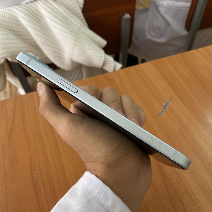 Айфон 15 плюс 128гь