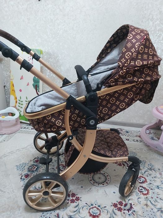 Продам коляску в отличном состоянии