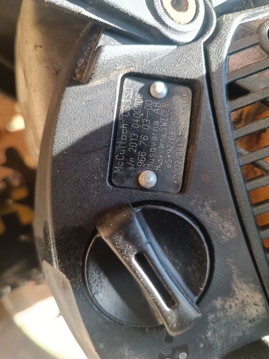 husqvarna 440 facuta de mcculok identik