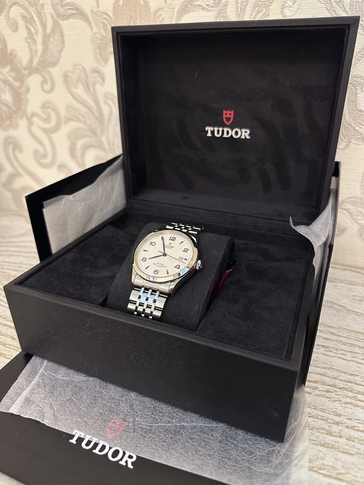 Оригинальные часы TUDOR - MT 91550 полный комплект.